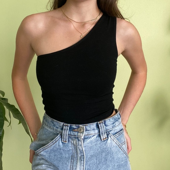 Brandy Melville top - Picture 3 of 3